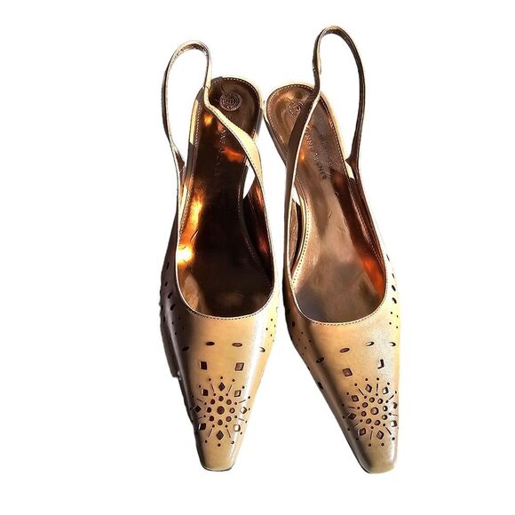 Etienne Agner NWOB Tan Bronze Laser Cut Sling Back Pumps Stilettos Women's 8 - Picture 2 of 8